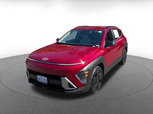 Used 2026 Hyundai Kona SEL Sport FWD image 3