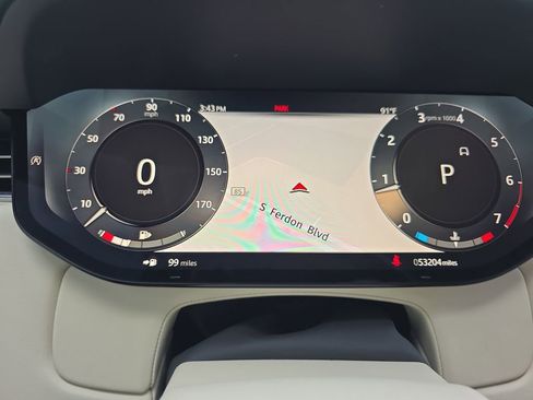 Used 2022 Land Rover Range Rover SE image 40