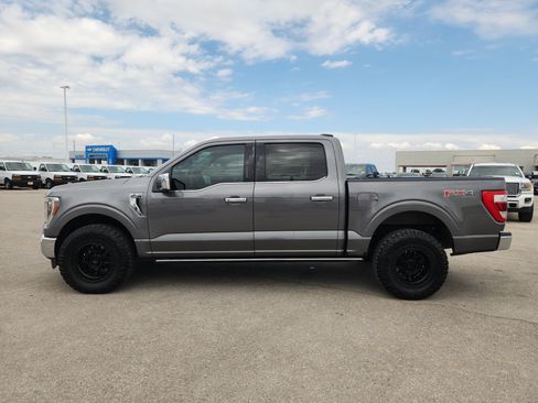 Used 2023 Ford F150 Lariat w/ Equipment Group 502A High AWD/4WD image 4