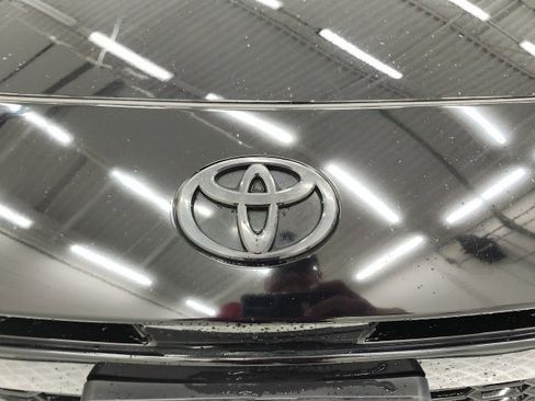 Used 2025 Toyota Camry XSE w/ Premium Package image 12