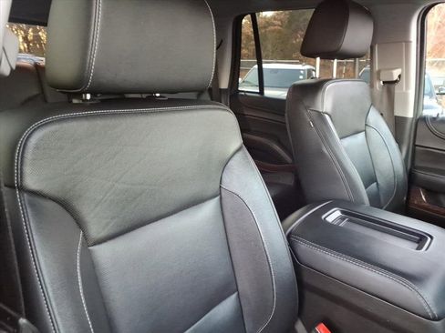 Used 2020 GMC Yukon SLT w/ Open Road Package image 21