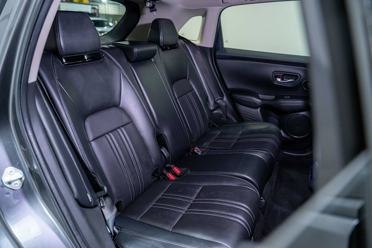 Used 2023 Honda HR-V EX-L image 17
