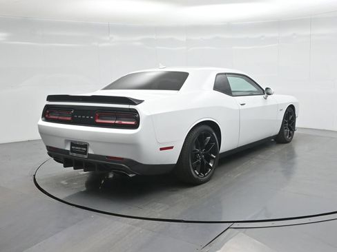 Used 2023 Dodge Challenger R/T image 6