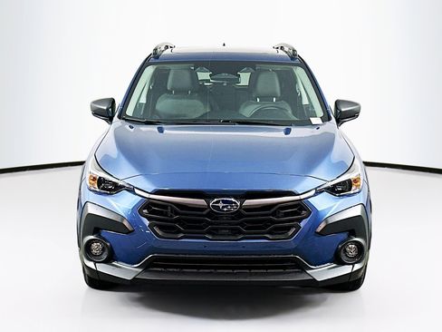 Used 2024 Subaru Crosstrek 2.0i Premium image 2