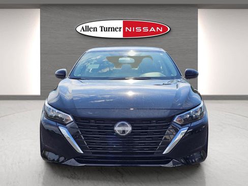 New 2025 Nissan Sentra S image 2