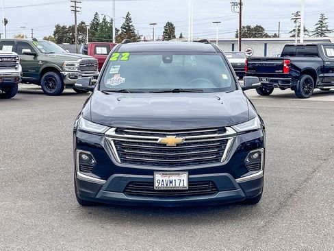 Used 2022 Chevrolet Traverse LT w/ LPO, Floor Liner Package image 6