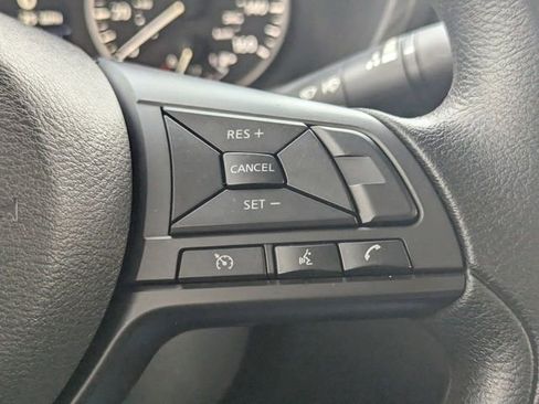 Used 2025 Nissan Sentra S image 24