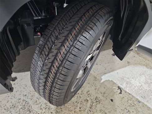 New 2026 Subaru Forester Premium image 31