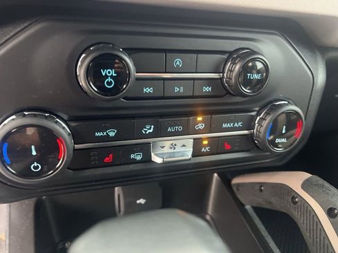 Used 2022 Ford Bronco Big Bend image 15