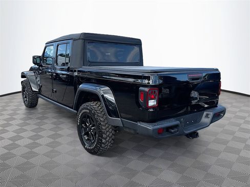 Used 2021 Jeep Gladiator Willys image 8