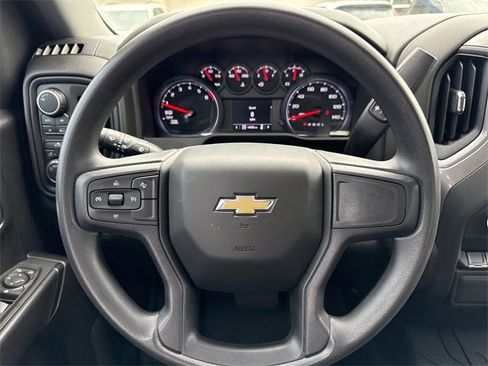 Used 2022 Chevrolet Silverado 1500 Custom image 15