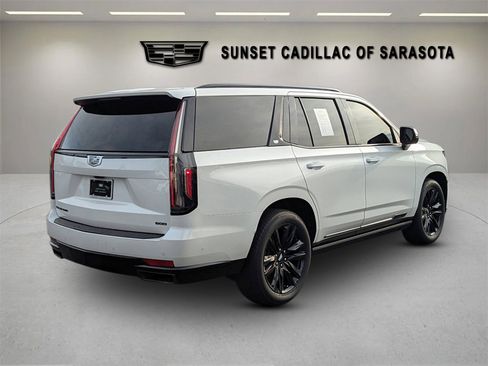 Certified 2021 Cadillac Escalade Sport w/ Driver Assist Tech Package image 4