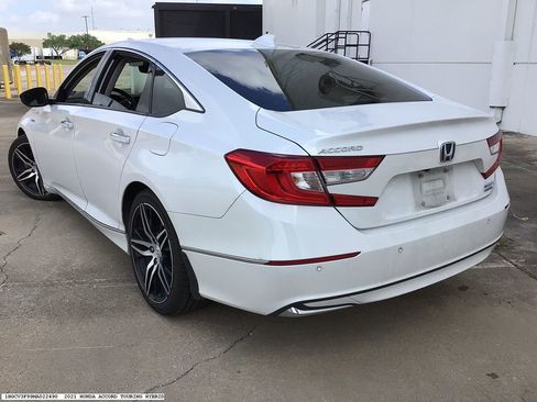 Used 2021 Honda Accord Touring image 6