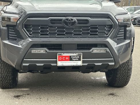 New 2026 Toyota Tacoma TRD Off-Road AWD/4WD image 12