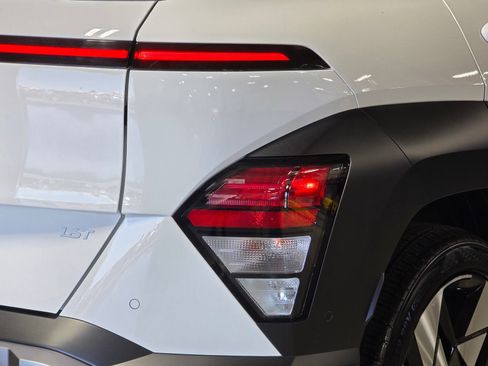 New 2026 Hyundai Kona Limited image 12