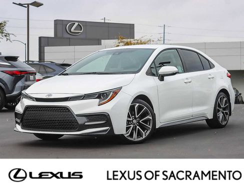 Used 2022 Toyota Corolla SE w/ Carpet Mat Package (TMS) image 1