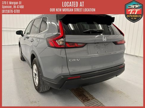 Used 2025 Honda CR-V LX image 12