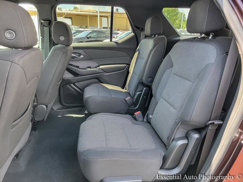Certified 2023 Chevrolet Traverse LT w/ LPO, Floor Liner Package image 9