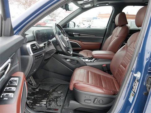 Used 2023 Kia Telluride SX Prestige image 12