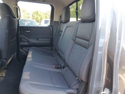 Certified 2024 Nissan Frontier SV w/ SV Convenience Package image 8