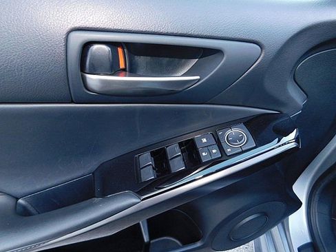 Used 2021 Lexus IS 300 IS 300 w/ Comfort Package image 16