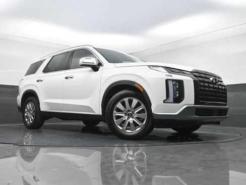 Used 2024 Hyundai Palisade SEL FWD image 26
