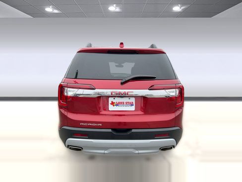 Certified 2023 GMC Acadia SLT image 9