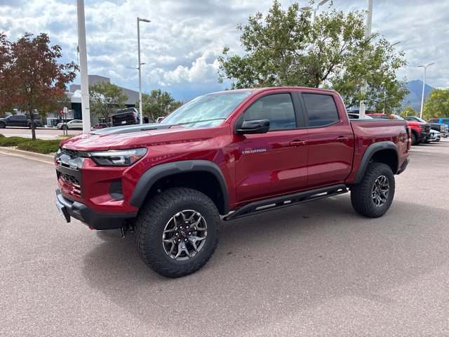 New 2026 Chevrolet Colorado ZR2 w/ Technology Package AWD/4WD image 3