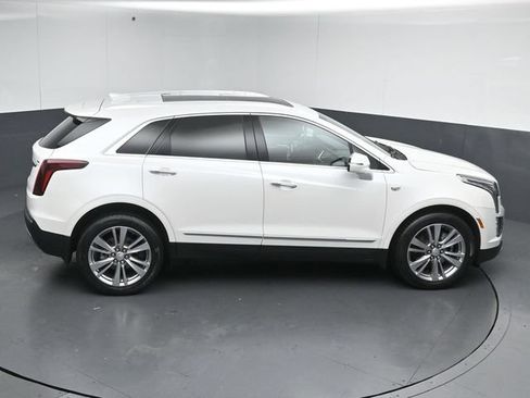 Used 2024 Cadillac XT5 Premium Luxury w/ LPO, Floor Liner Package AWD/4WD image 50