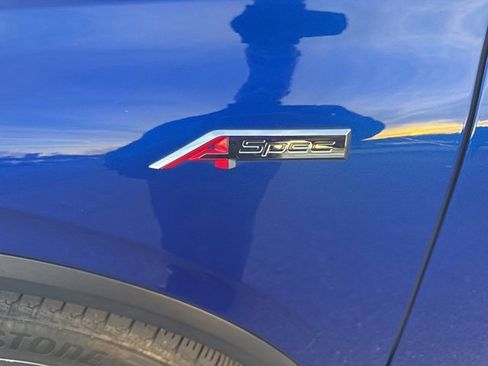 Used 2023 Acura MDX A-Spec image 3