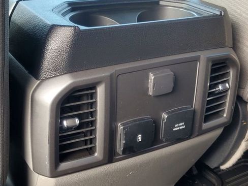 Certified 2019 Ford F250 XLT w/ XLT Premium Package image 27