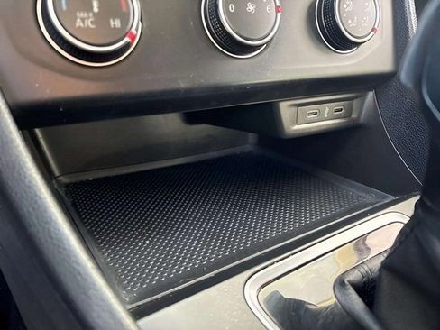 Used 2020 Volkswagen Jetta S w/ Driver Assistance Package image 7