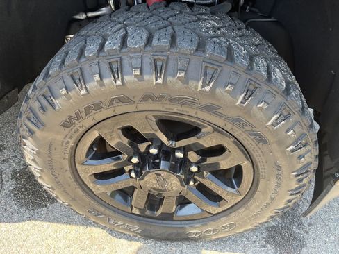 Used 2019 Chevrolet Silverado 2500 LTZ w/ Duramax Plus Package AWD/4WD image 16