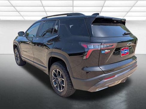 New 2026 Chevrolet Equinox ACTIV w/ Convenience Package III FWD image 2