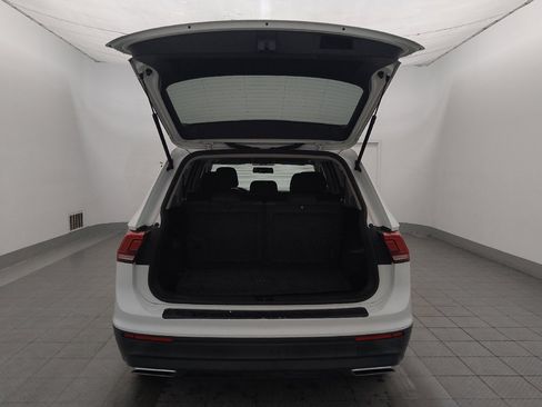 Used 2021 Volkswagen Tiguan S FWD image 29