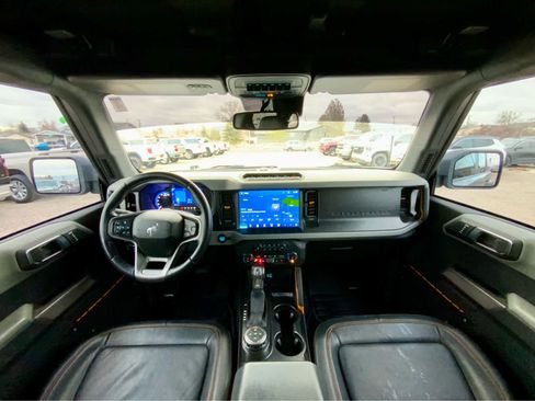 Used 2022 Ford Bronco Badlands image 31