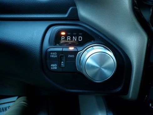 Used 2024 RAM 2500 Laramie image 31