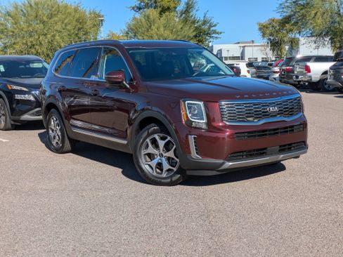 Used 2020 Kia Telluride EX image 35