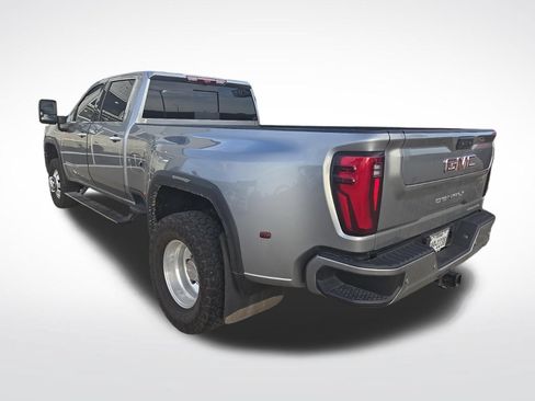 Used 2025 GMC Sierra 3500 Denali w/ Denali Reserve Package AWD/4WD image 9