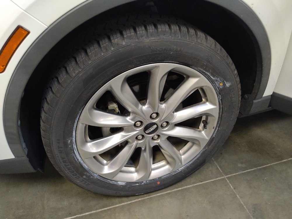 Used 2022 Lincoln Corsair AWD w/ Premium Package image 31