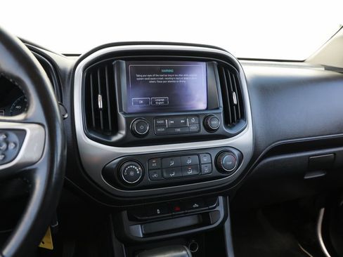 Used 2017 GMC Canyon SLE RWD image 9