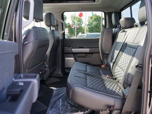 New 2025 Ford F250 Lariat w/ Lariat Ultimate Package image 8