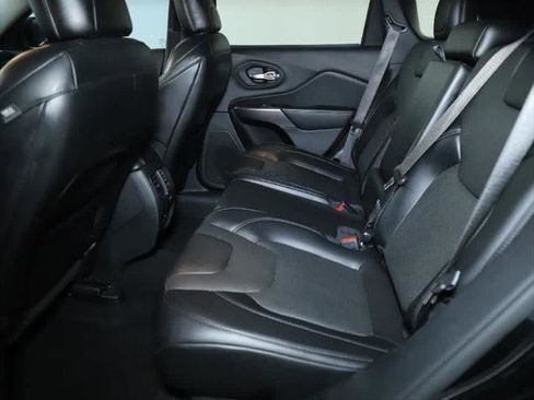 Certified 2021 Jeep Cherokee Limited image 14