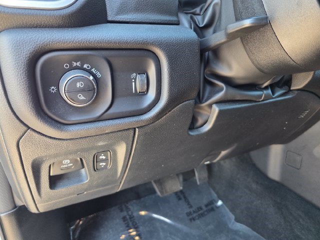 Used 2023 RAM 1500 Big Horn AWD/4WD image 21