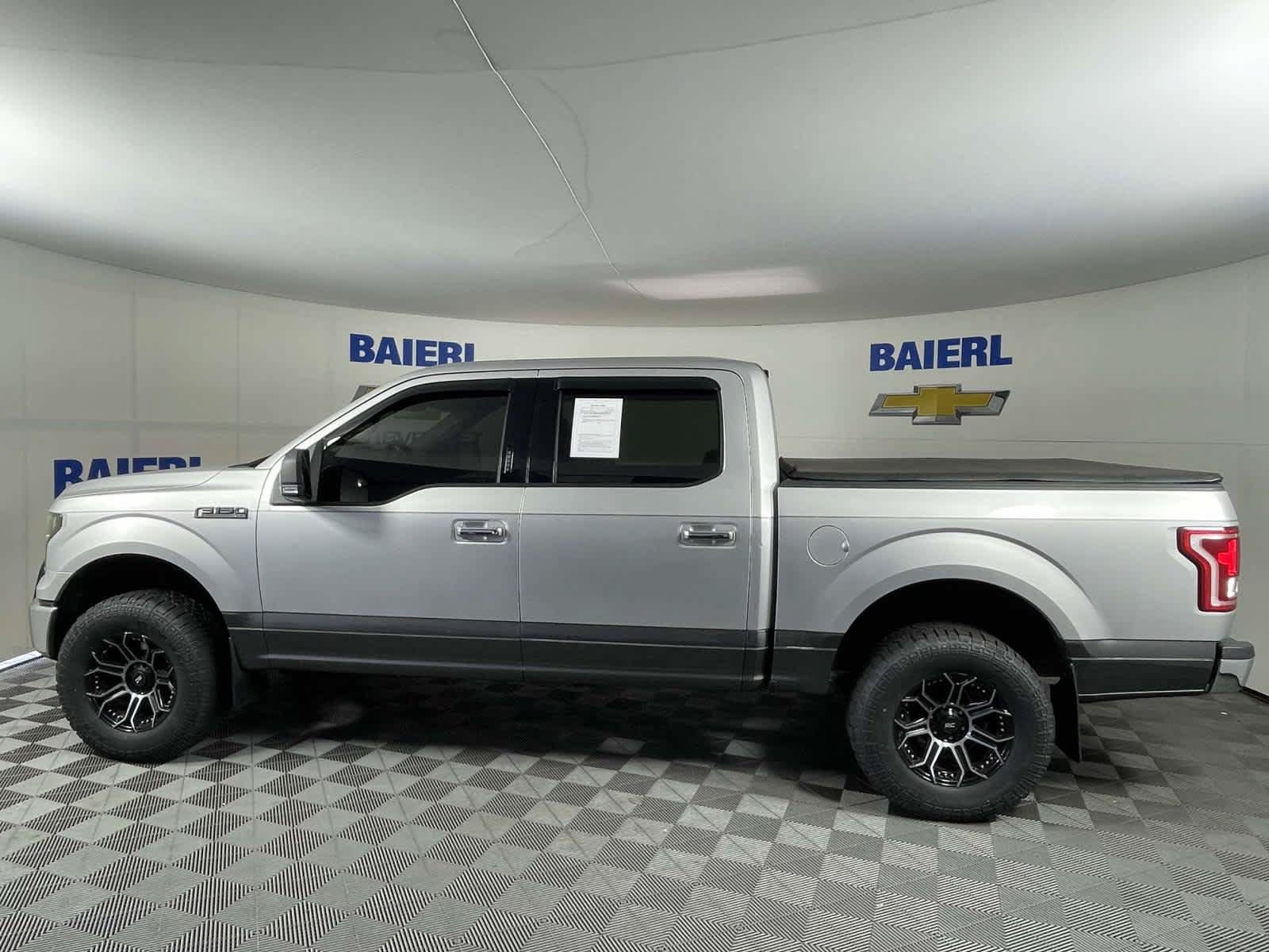 Used 2016 Ford F150 XLT w/ Equipment Group 302A Luxury AWD/4WD image 2