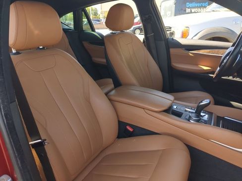 Used 2018 BMW X6 sDrive35i RWD image 22