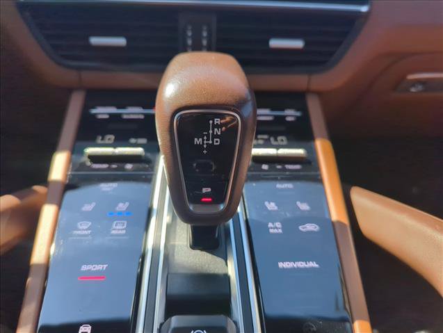 Used 2019 Porsche Cayenne AWD/4WD image 30
