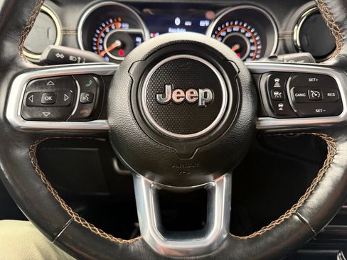 Used 2021 Jeep Wrangler Unlimited Sahara AWD/4WD image 51