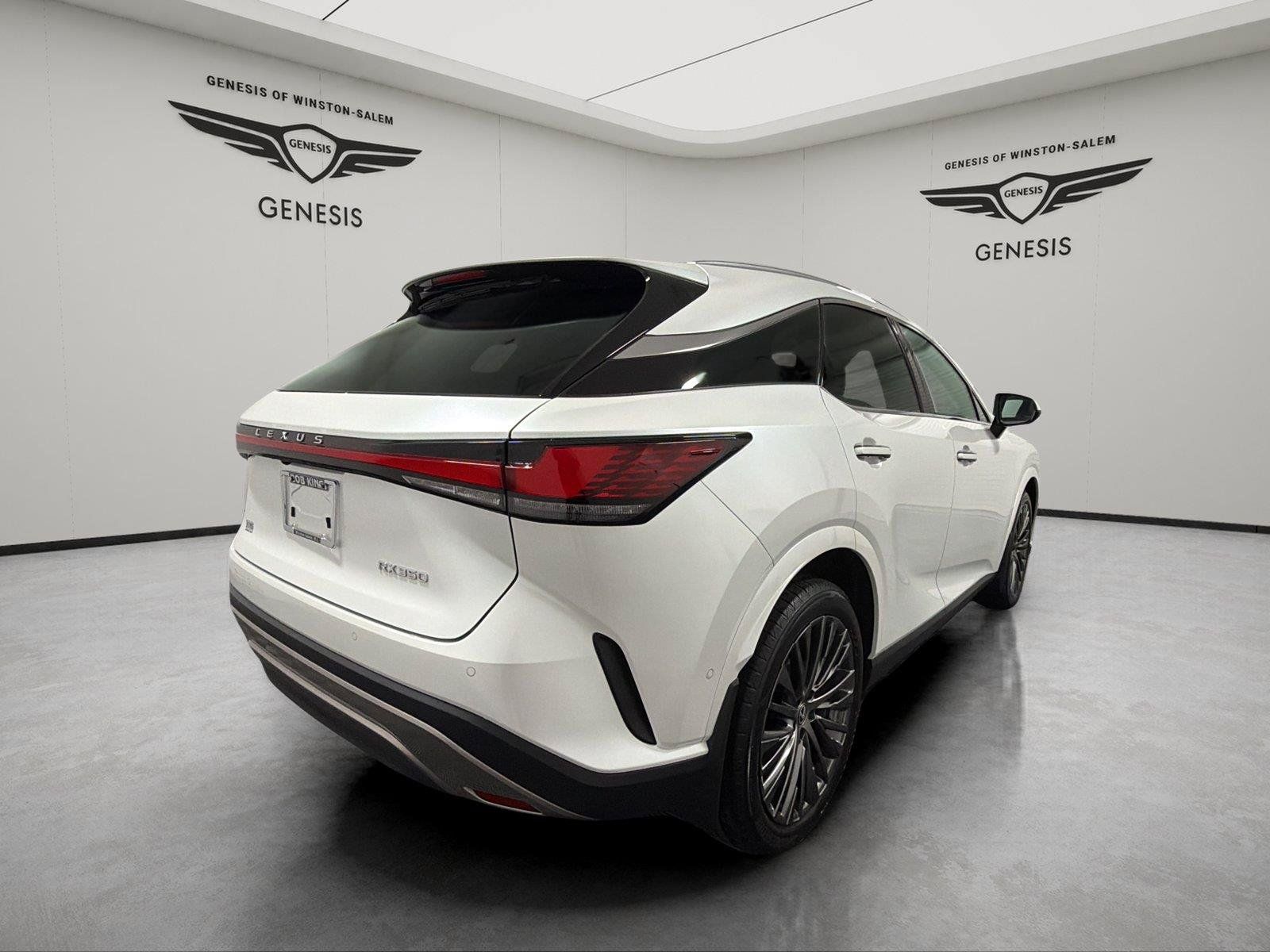 Used 2023 Lexus RX 350 FWD w/ Cold Area Package image 5