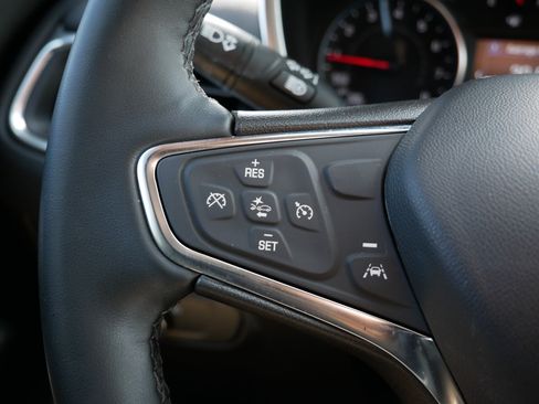 Used 2024 Chevrolet Equinox LT AWD/4WD image 27